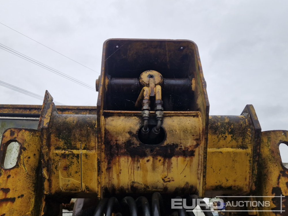 Teleskopiskais iekrāvējs JCB 520-4: foto 21