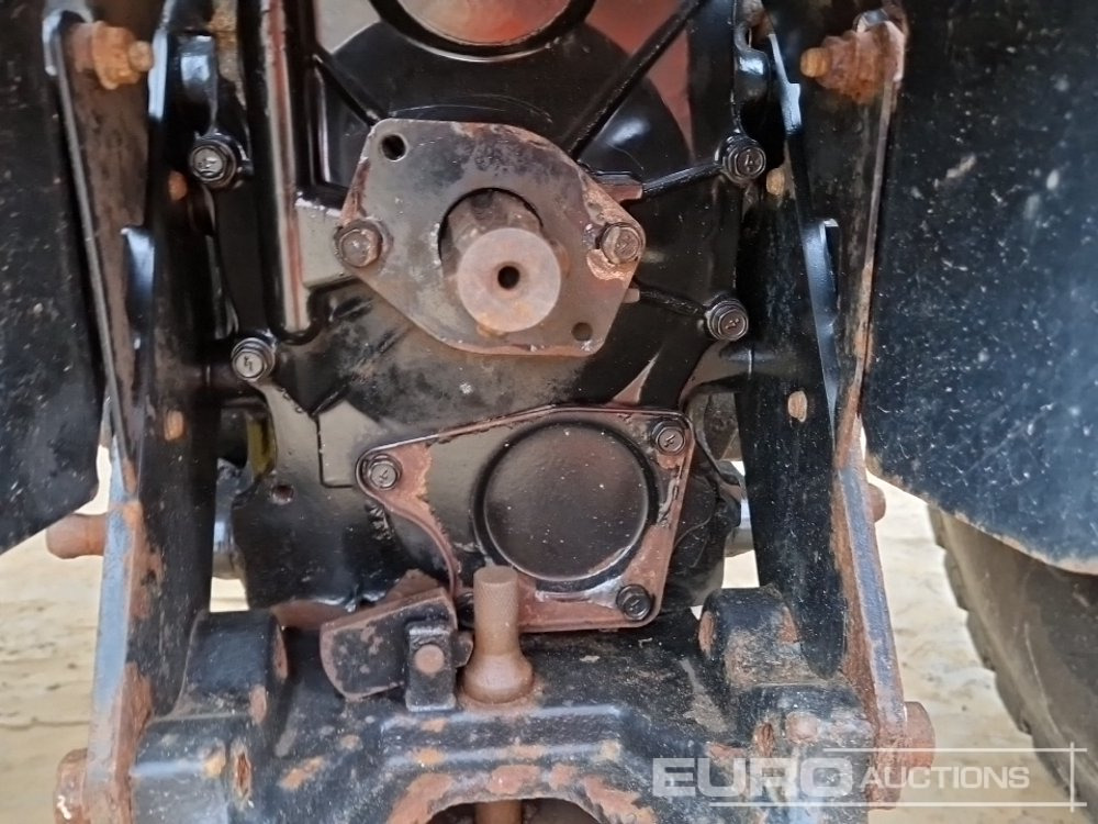 Mini traktors John Deere 4520: foto 16