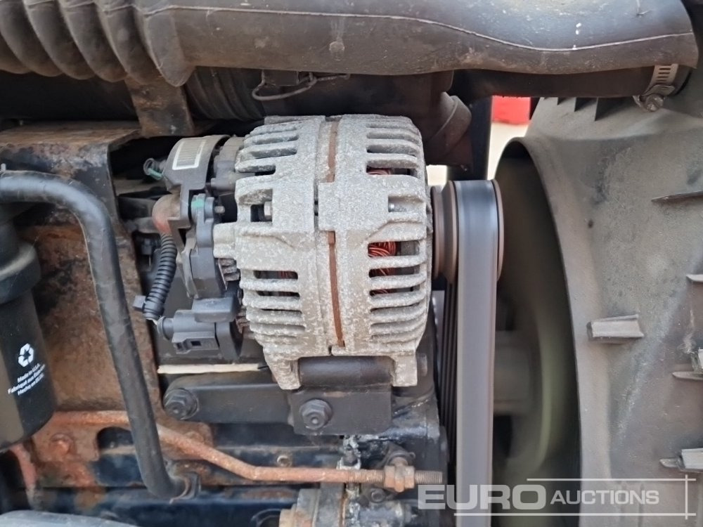 Mini traktors John Deere 4520: foto 22