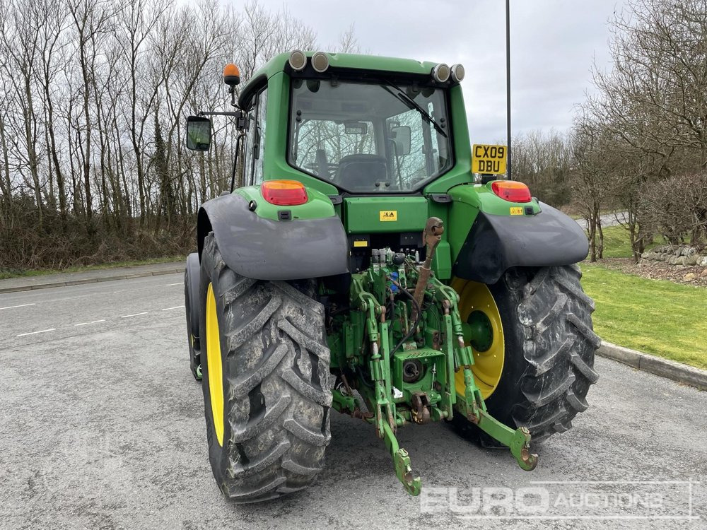 John Deere 6630 Premium - Traktors: foto 2 John Deere 6630 Premium - Traktors: foto 2