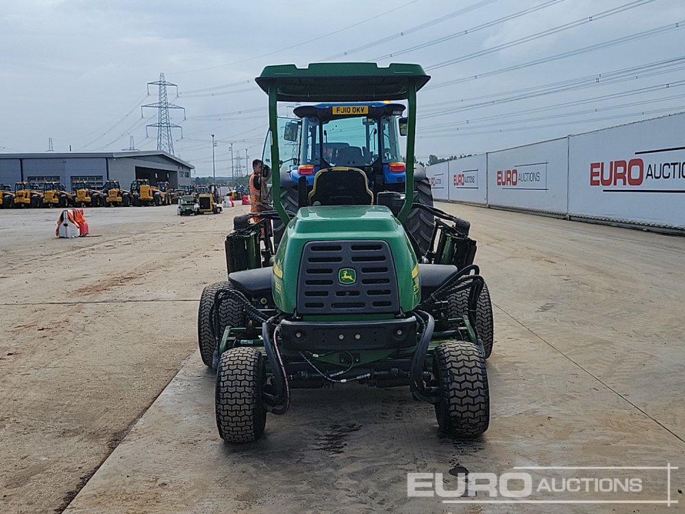 John Deere 8700 PC FM - Zāles pļāvējs: foto 4 John Deere 8700 PC FM - Zāles pļāvējs: foto 4