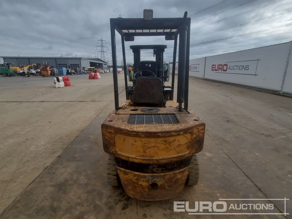 Komatsu FD25-8 - Autokrāvējs: foto 4 Komatsu FD25-8 - Autokrāvējs: foto 4