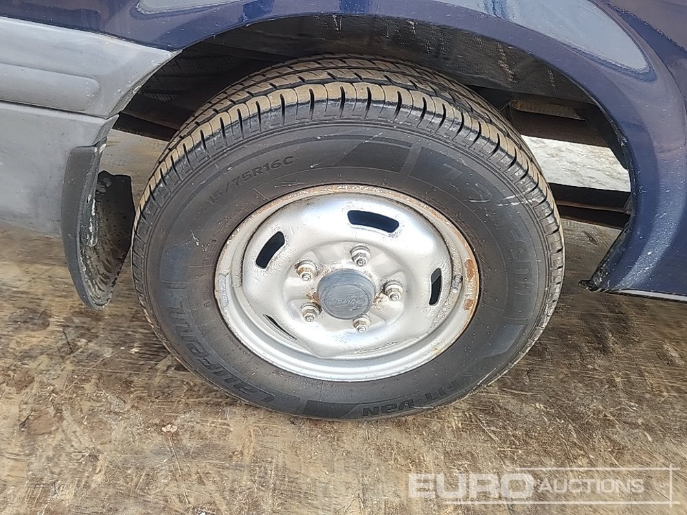 Komercauto 2013 Ford Transit: foto 11