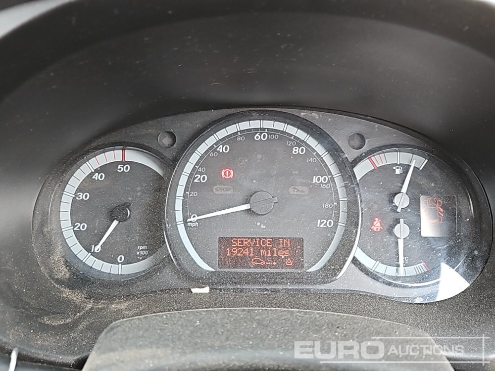 Komercauto 2015 Mercedes Citan: foto 32
