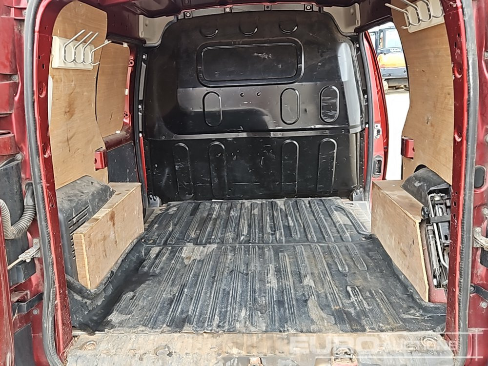 Komercauto 2015 Mercedes Citan: foto 15