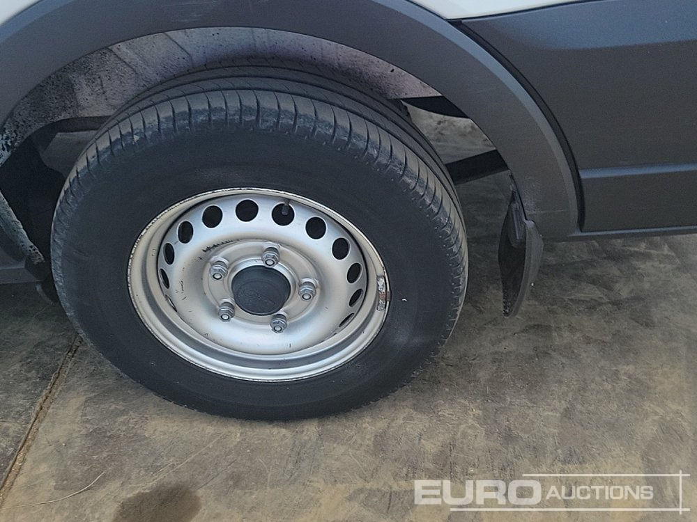 Komercauto 2022 Ford Transit: foto 10