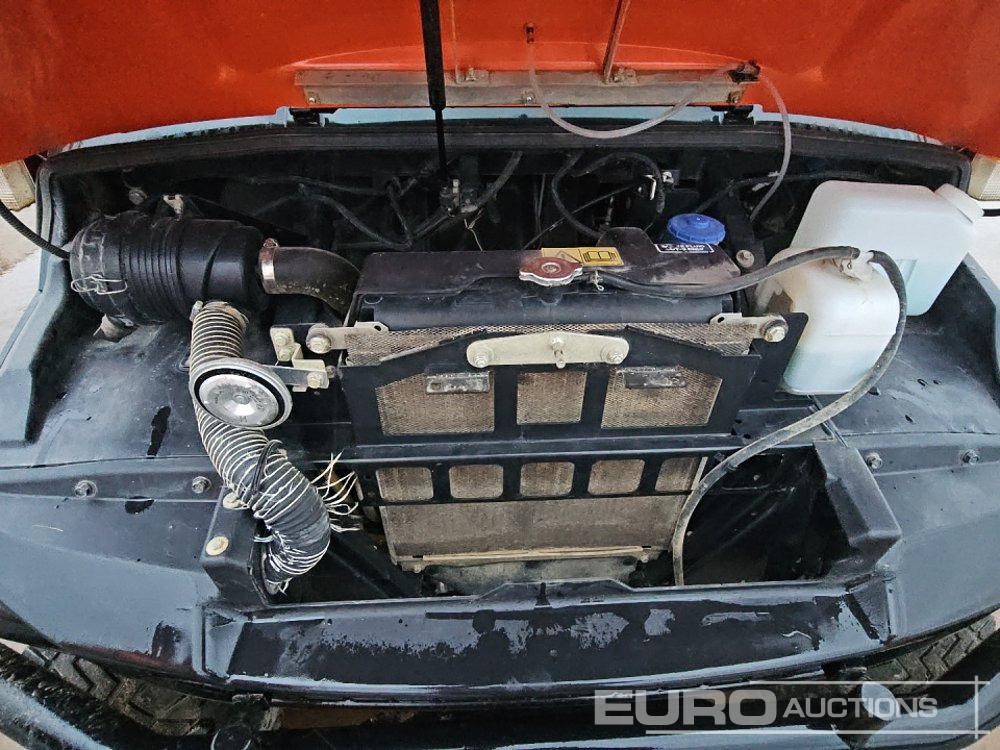 Kvadricikls Kubota 4WD Diesel Utility Vehicle, Power Steering, Hydraulic Tipping Body: foto 23 Kvadricikls Kubota 4WD Diesel Utility Vehicle, Power Steering, Hydraulic Tipping Body: foto 23