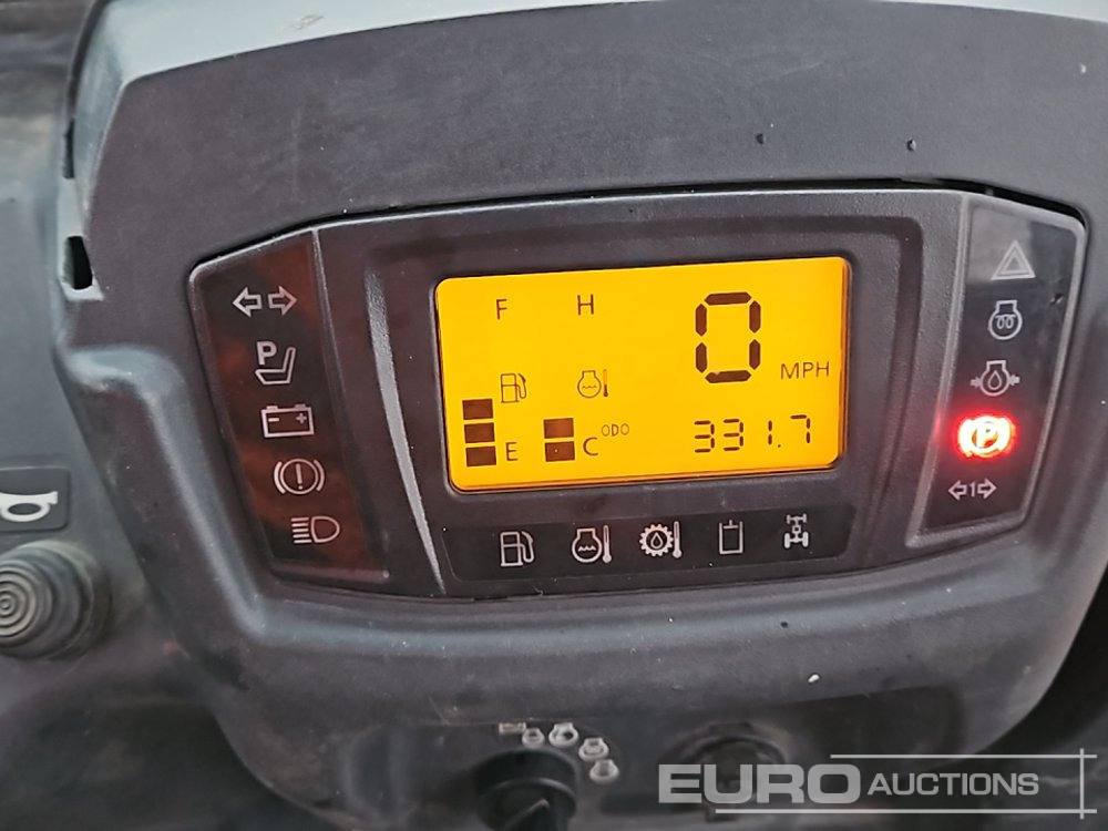 Kvadricikls Kubota 4WD Diesel Utility Vehicle, Power Steering, Hydraulic Tipping Body: foto 32 Kvadricikls Kubota 4WD Diesel Utility Vehicle, Power Steering, Hydraulic Tipping Body: foto 32