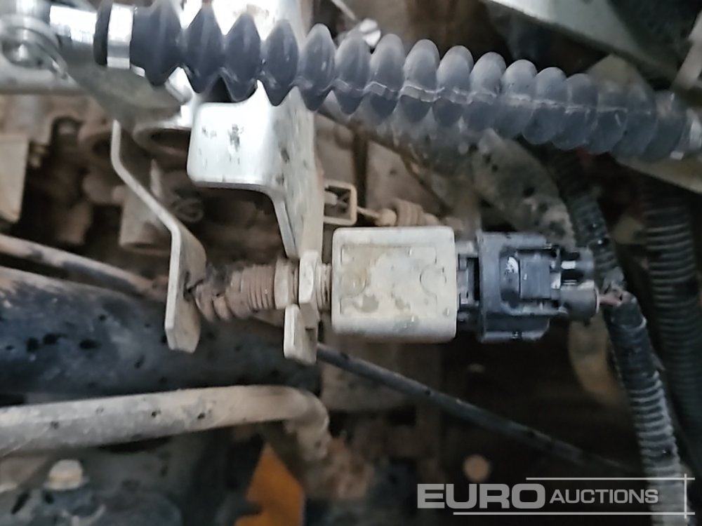 Kvadricikls Kubota 4WD Diesel Utility Vehicle, Power Steering, Hydraulic Tipping Body: foto 19 Kvadricikls Kubota 4WD Diesel Utility Vehicle, Power Steering, Hydraulic Tipping Body: foto 19