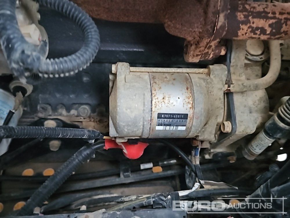 Kvadricikls Kubota 4WD Diesel Utility Vehicle, Power Steering, Hydraulic Tipping Body: foto 17 Kvadricikls Kubota 4WD Diesel Utility Vehicle, Power Steering, Hydraulic Tipping Body: foto 17