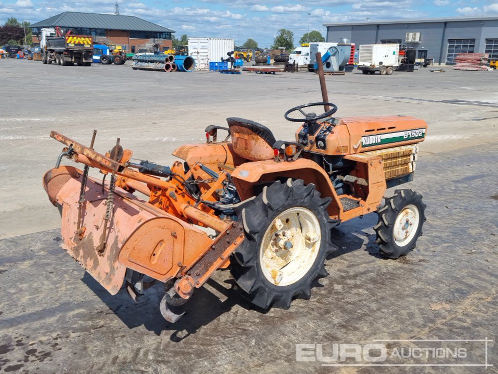 Kubota B1502 - Mini traktors: foto 5 Kubota B1502 - Mini traktors: foto 5