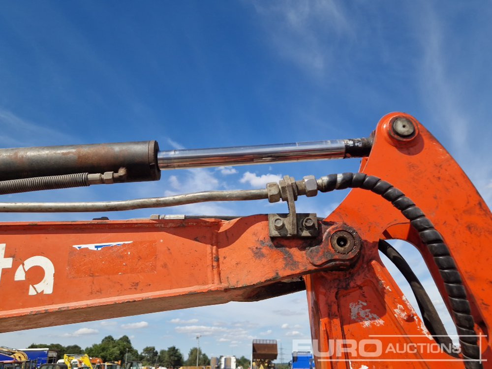 Mini-ekskavators Kubota KX61-3: foto 30