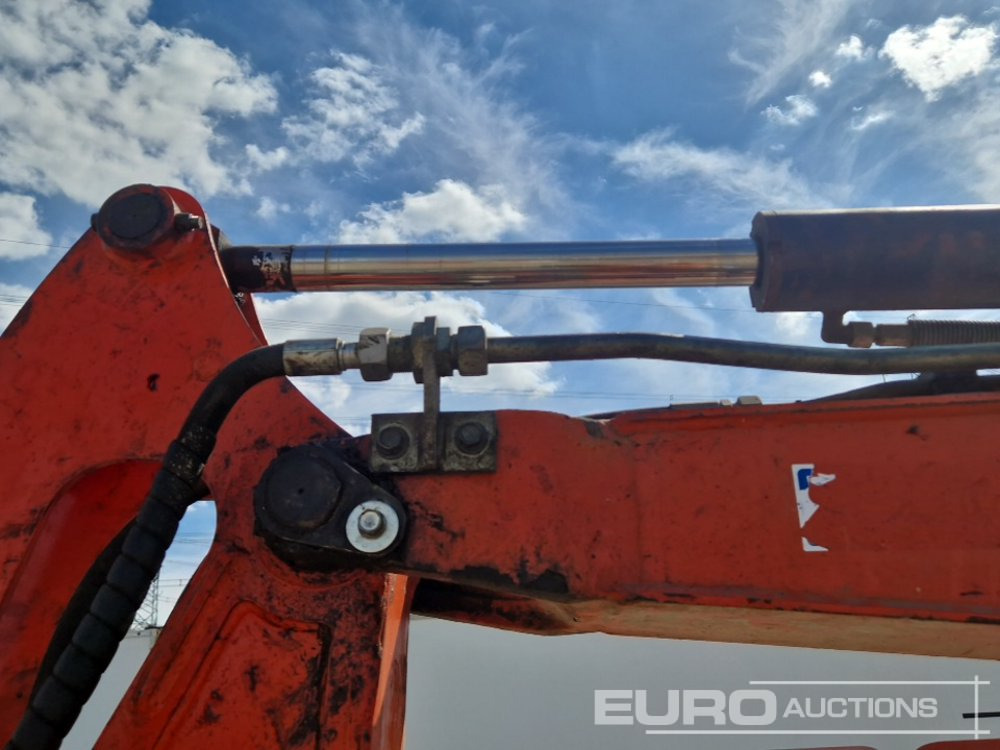 Mini-ekskavators Kubota KX61-3: foto 22