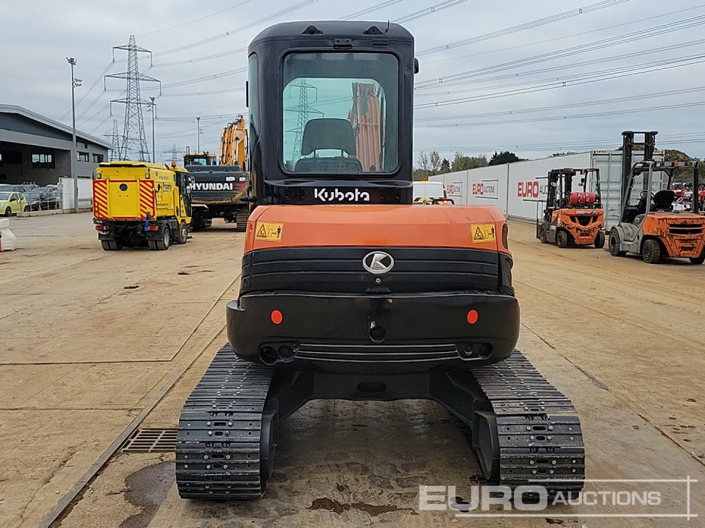 Kubota U55-4 - Mini-ekskavators: foto 4 Kubota U55-4 - Mini-ekskavators: foto 4