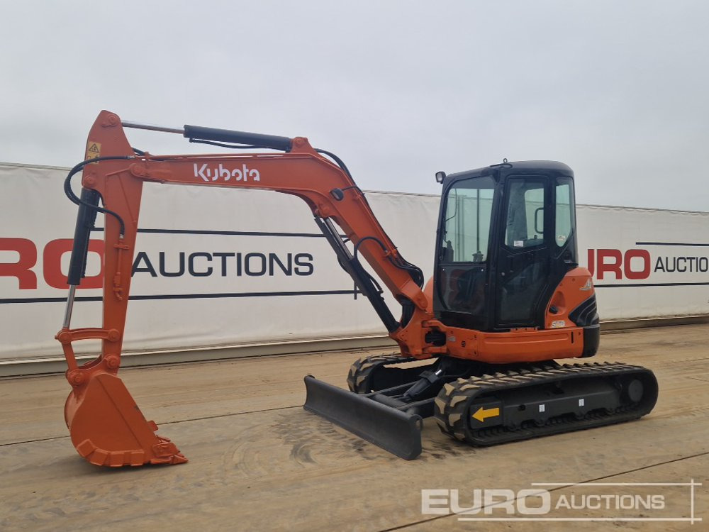 Kubota U55-4 - Mini-ekskavators: foto 1 Kubota U55-4 - Mini-ekskavators: foto 1