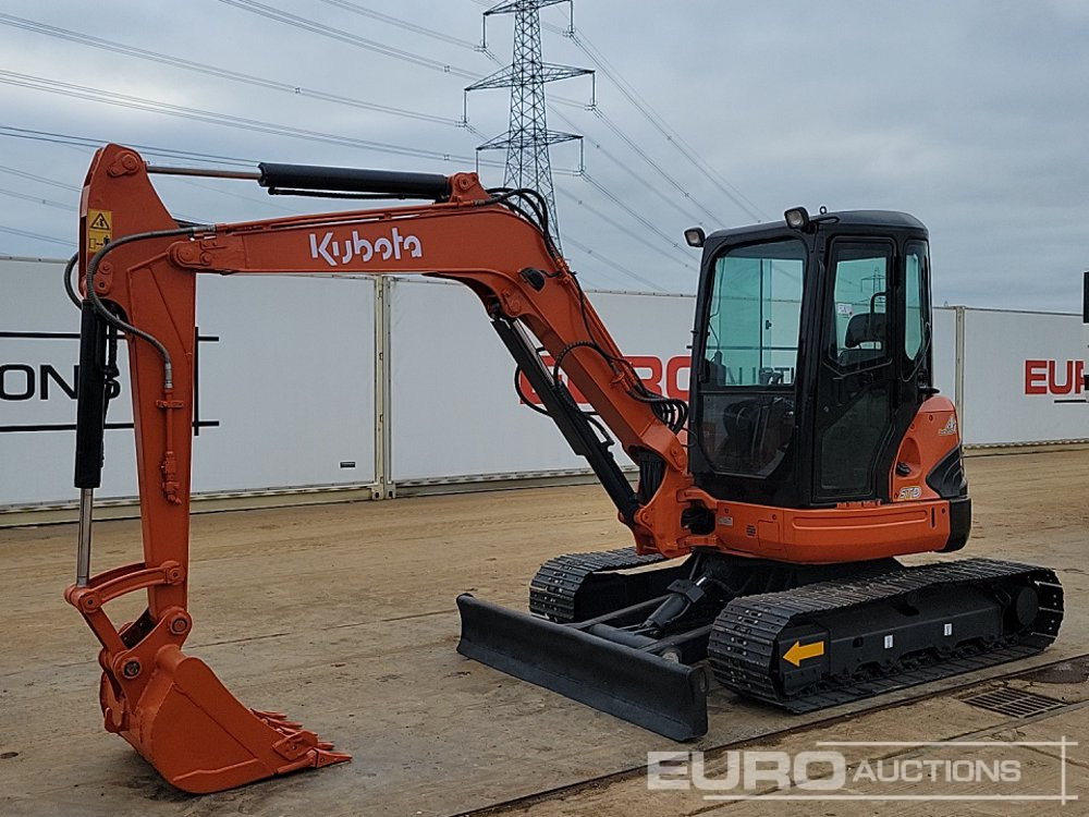 Kubota U55-4 - Mini-ekskavators: foto 1 Kubota U55-4 - Mini-ekskavators: foto 1