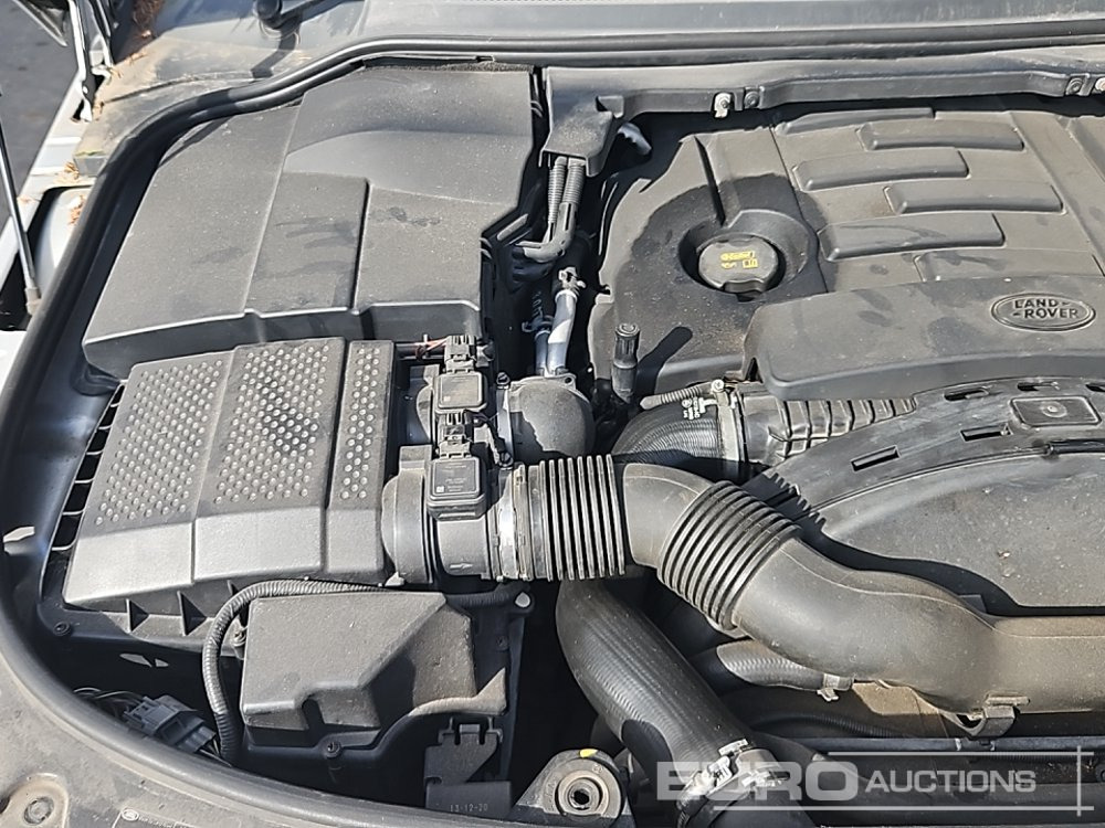 Vieglā automašīna Land Rover Discovery 4 SDV6: foto 14