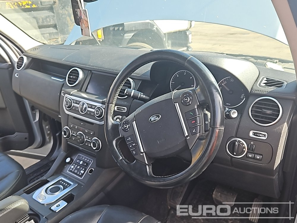 Vieglā automašīna Land Rover Discovery 4 SDV6: foto 29