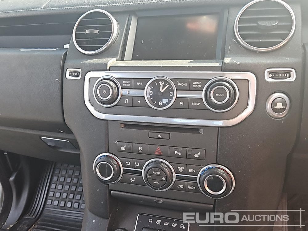 Vieglā automašīna Land Rover Discovery 4 SDV6: foto 30