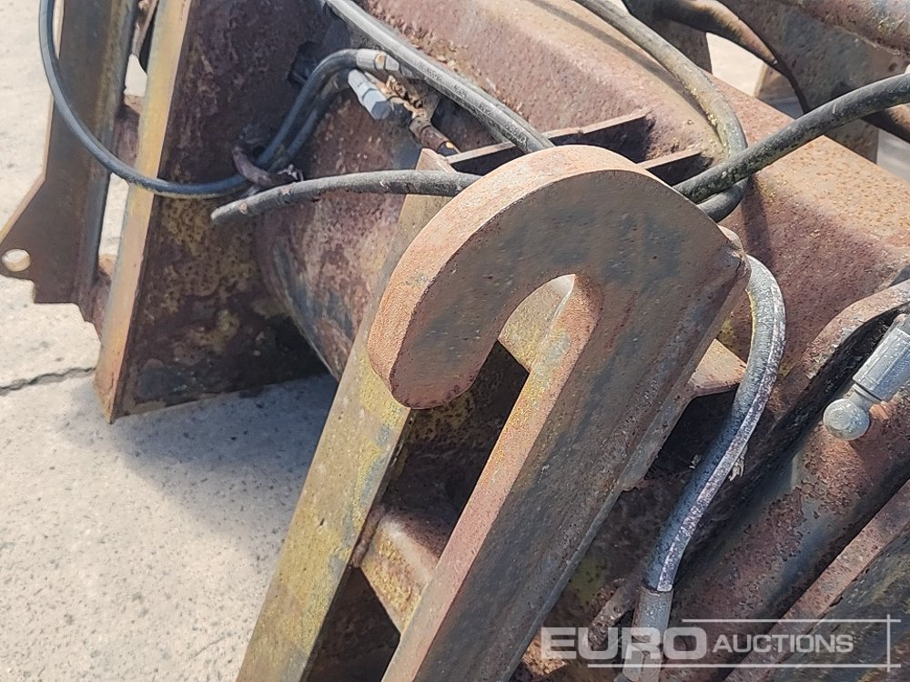 60" Hydraulic Muck Bucket to suit JCB Telehandler - Lauksaimniecības tehnika: foto 5 60" Hydraulic Muck Bucket to suit JCB Telehandler - Lauksaimniecības tehnika: foto 5