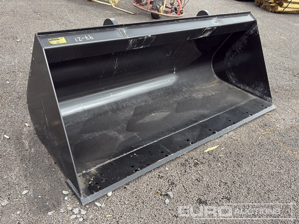 Unused Strickland 90" Loading Bucket to suit JCB Telehandler - Lauksaimniecības tehnika: foto 1 Unused Strickland 90" Loading Bucket to suit JCB Telehandler - Lauksaimniecības tehnika: foto 1