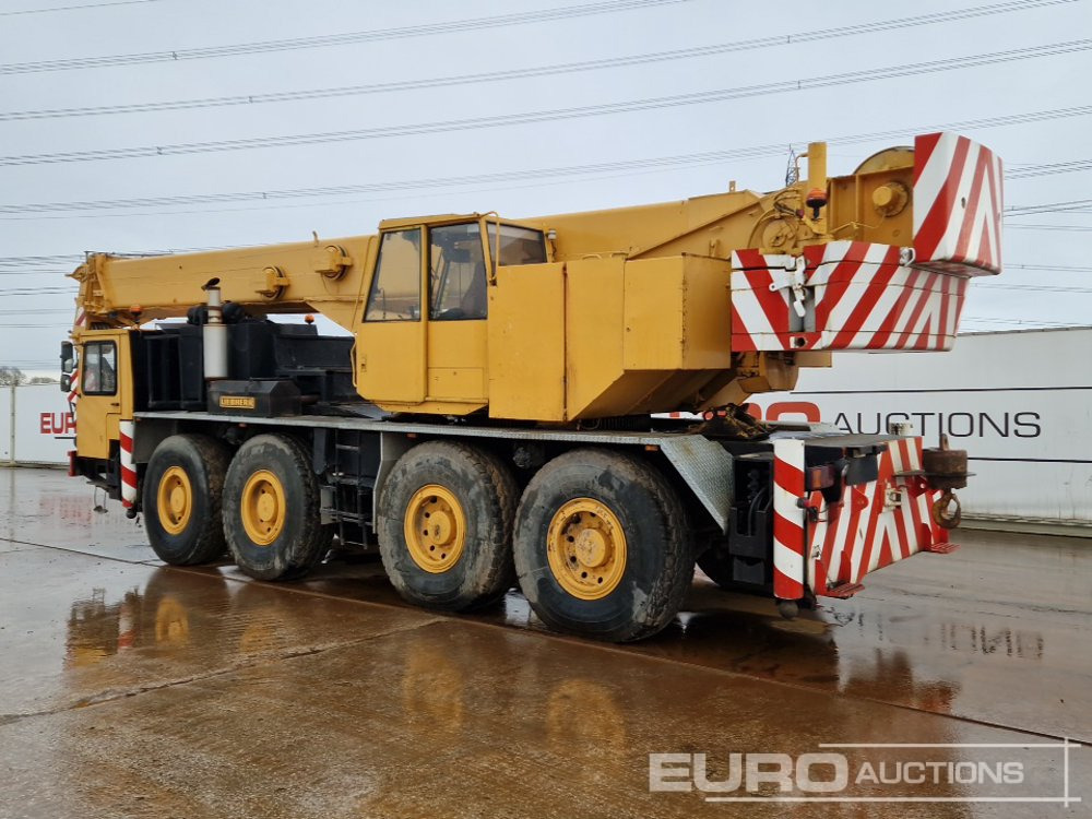Liebherr 8x8 Rough Terrain Crane, Stabilisers - Celtnis nelīdzenām virsmām: foto 3 Liebherr 8x8 Rough Terrain Crane, Stabilisers - Celtnis nelīdzenām virsmām: foto 3