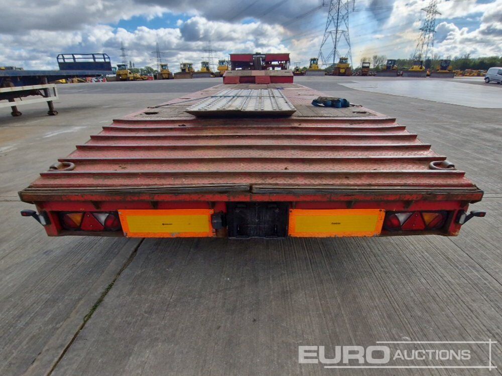 M&G Trailers Ltd, Step Frame Low Loader Tri Axle Rear Steering, 3m Extendable C/w Out Riggers & Alloy Ramps - Piekabe zema profila platforma: foto 4 M&G Trailers Ltd, Step Frame Low Loader Tri Axle Rear Steering, 3m Extendable C/w Out Riggers & Alloy Ramps - Piekabe zema profila platforma: foto 4
