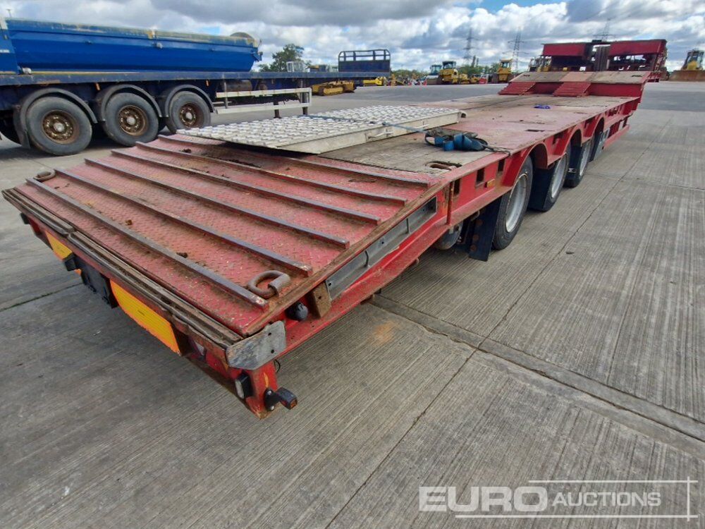 M&G Trailers Ltd, Step Frame Low Loader Tri Axle Rear Steering, 3m Extendable C/w Out Riggers & Alloy Ramps - Piekabe zema profila platforma: foto 5 M&G Trailers Ltd, Step Frame Low Loader Tri Axle Rear Steering, 3m Extendable C/w Out Riggers & Alloy Ramps - Piekabe zema profila platforma: foto 5