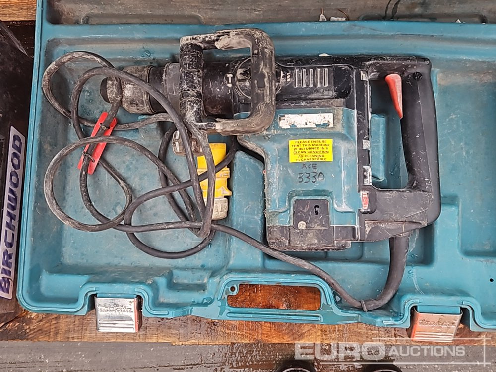 Celtniecības maisītājs Makita 110Volt Hammer Drill (2 of), 240Volt Wallpaper Stripper, 110Volt Wood Router, Hilti 110Volt Construction Screwdriver: foto 11