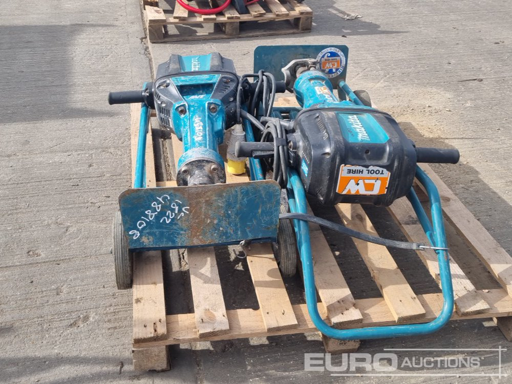 Makita AVT - Celtniecības maisītājs: foto 4 Makita AVT - Celtniecības maisītājs: foto 4