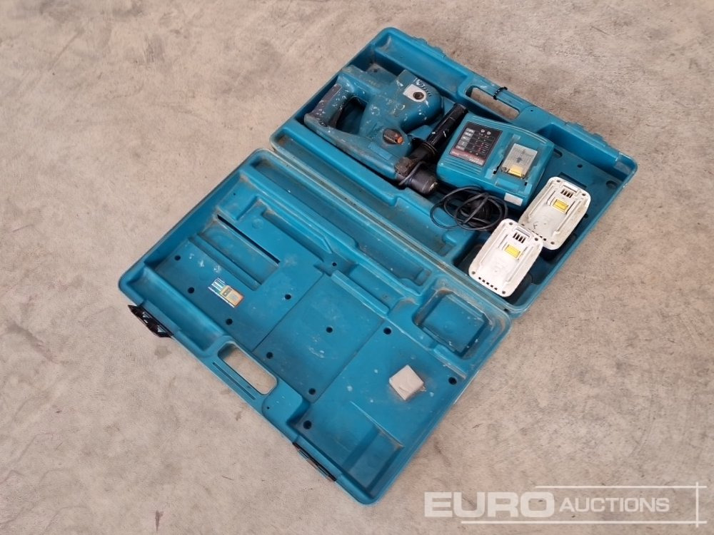 Makita BHR200 - Celtniecības maisītājs: foto 5 Makita BHR200 - Celtniecības maisītājs: foto 5