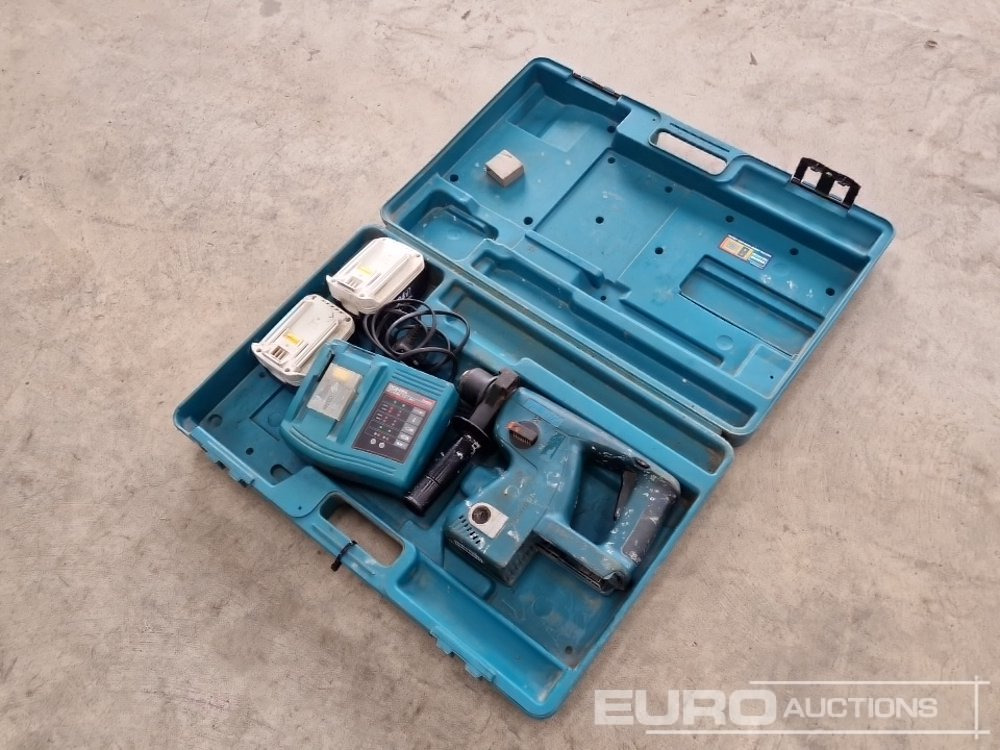 Makita BHR200 - Celtniecības maisītājs: foto 1 Makita BHR200 - Celtniecības maisītājs: foto 1
