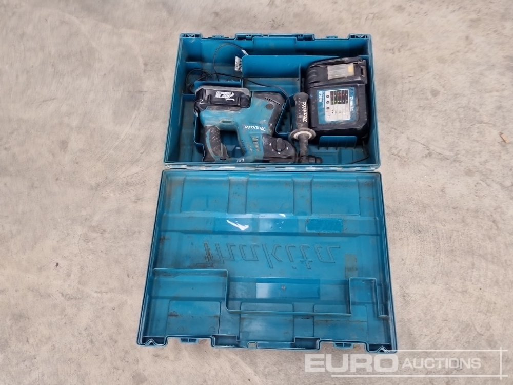 Makita BHR262 - Celtniecības maisītājs: foto 4 Makita BHR262 - Celtniecības maisītājs: foto 4