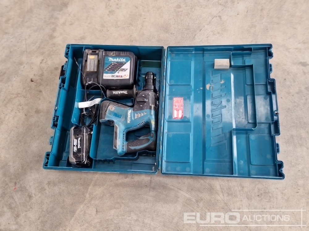 Makita BHR262T - Celtniecības maisītājs: foto 2 Makita BHR262T - Celtniecības maisītājs: foto 2