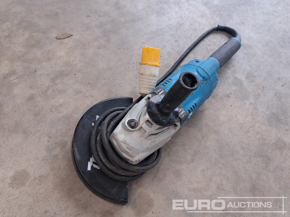 Makita GA9020 - Celtniecības maisītājs: foto 1 Makita GA9020 - Celtniecības maisītājs: foto 1