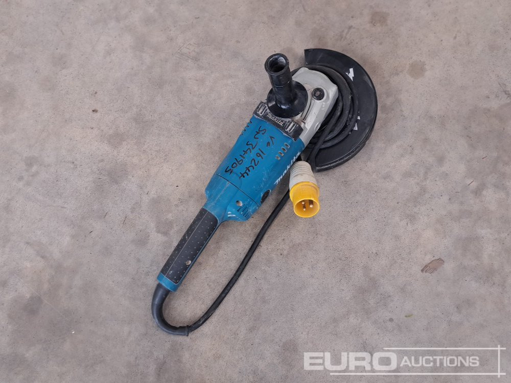 Makita GA9020 - Celtniecības maisītājs: foto 5 Makita GA9020 - Celtniecības maisītājs: foto 5