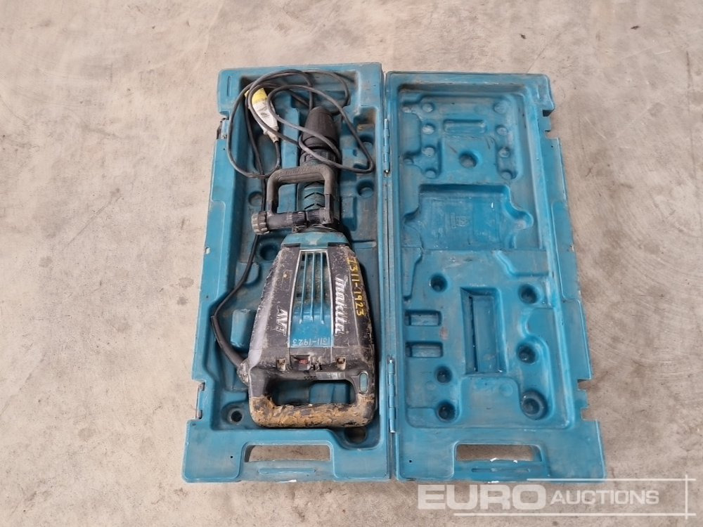 Makita HM1214C - Celtniecības maisītājs: foto 2 Makita HM1214C - Celtniecības maisītājs: foto 2