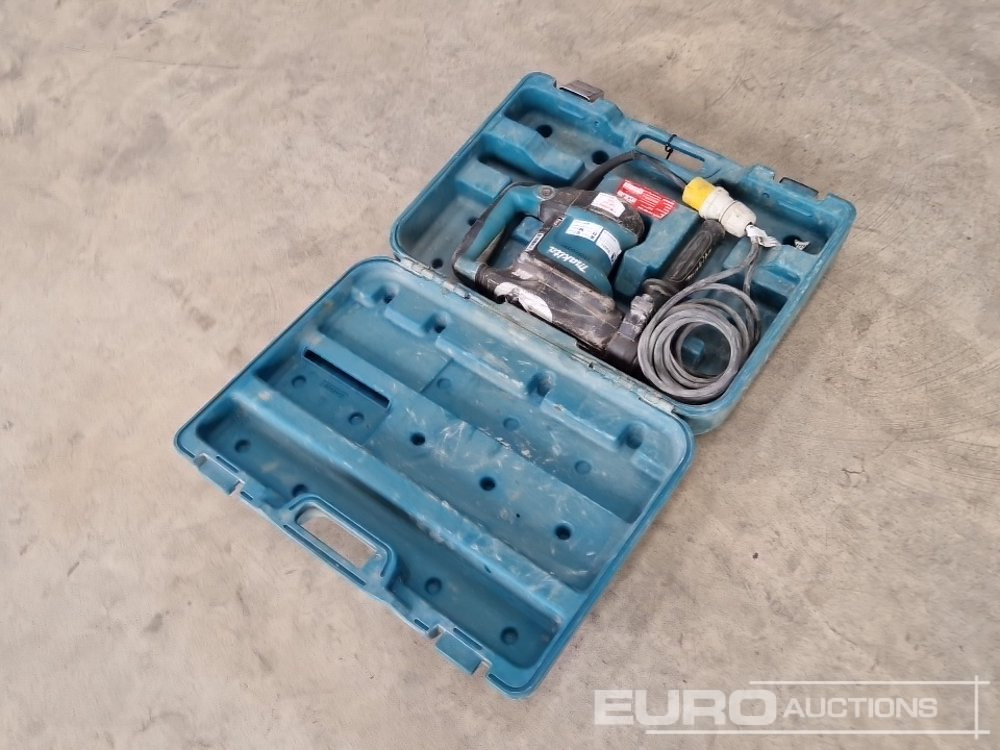 Makita HR3210C - Celtniecības maisītājs: foto 5 Makita HR3210C - Celtniecības maisītājs: foto 5