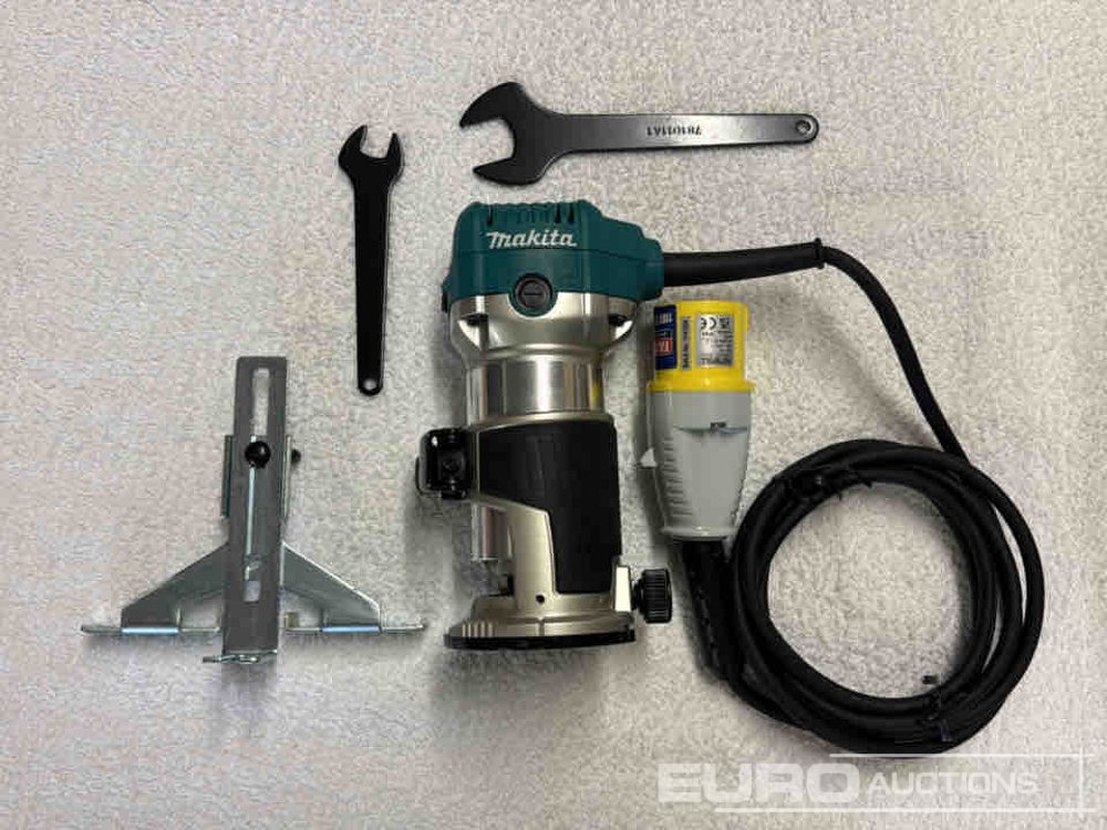 Makita RT0701C - Celtniecības maisītājs: foto 1 Makita RT0701C - Celtniecības maisītājs: foto 1