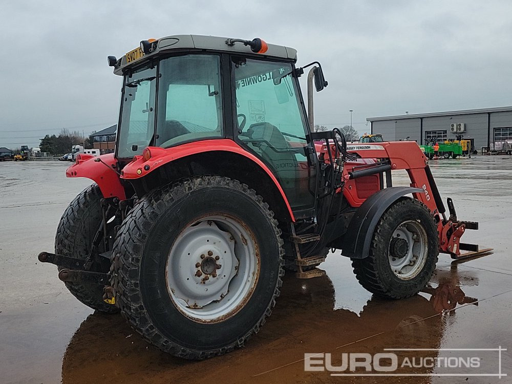 Massey Ferguson 5435 - Traktors: foto 5 Massey Ferguson 5435 - Traktors: foto 5