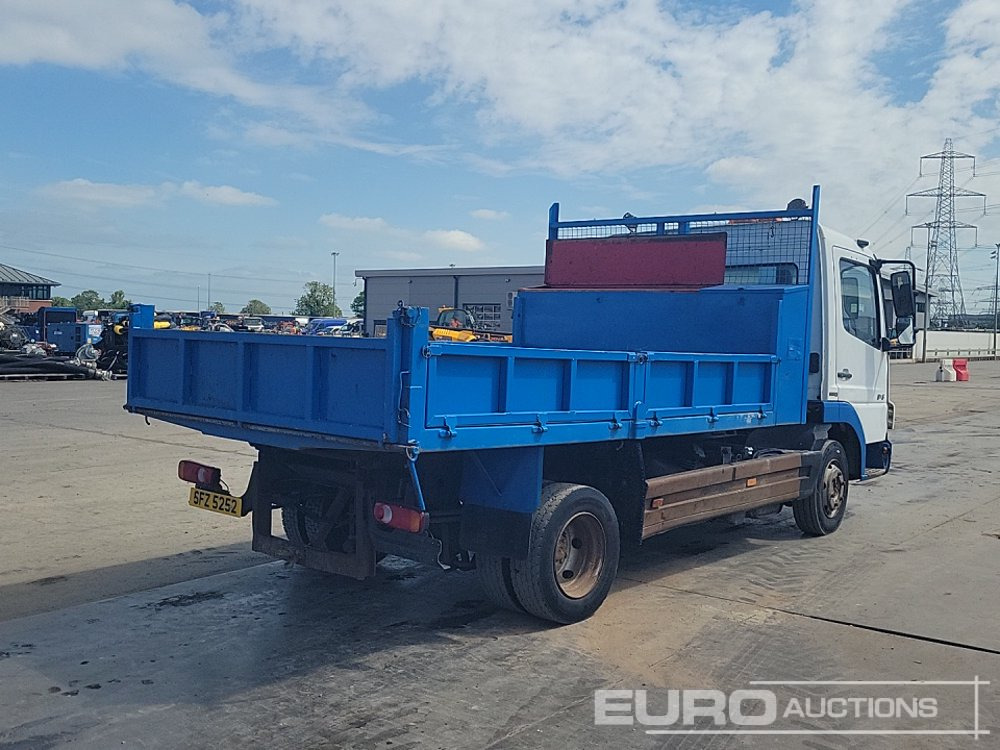 Mercedes 816 - Kravas automašīna pašizgāzējs: foto 5 Mercedes 816 - Kravas automašīna pašizgāzējs: foto 5