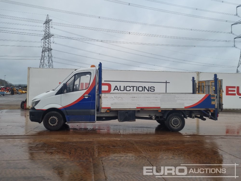 Mercedes Spinter 314 CDI - Automašīna ar kravas platformu: foto 2 Mercedes Spinter 314 CDI - Automašīna ar kravas platformu: foto 2