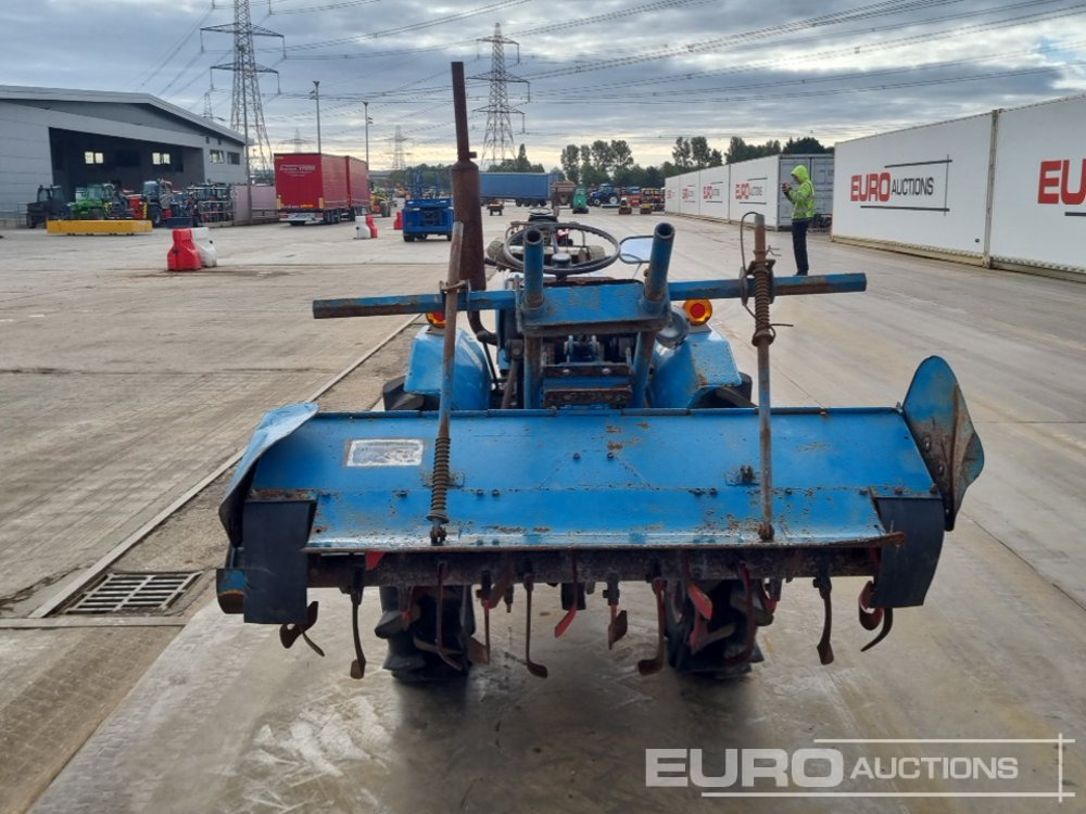 Mitsubishi D1600 - Mini traktors: foto 4 Mitsubishi D1600 - Mini traktors: foto 4