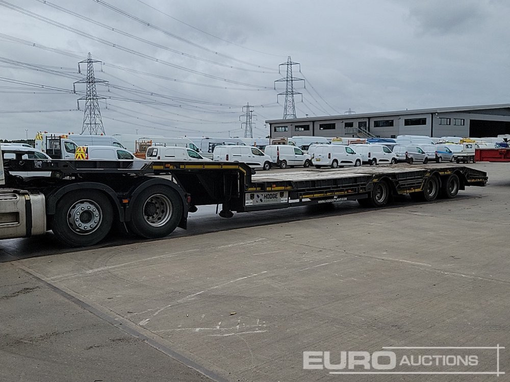 Montracon Tri Axle Step Frame Low Loader Trailer - Puspiekabe zema profila platforma: foto 1 Montracon Tri Axle Step Frame Low Loader Trailer - Puspiekabe zema profila platforma: foto 1