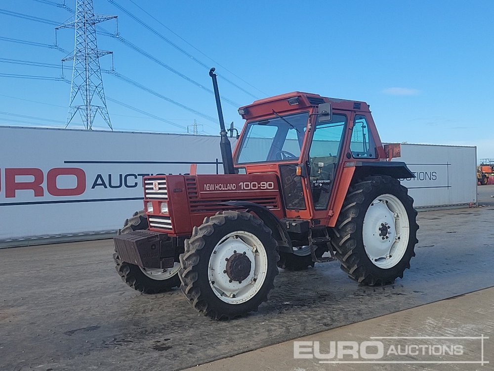 New Holland 100-90 - Traktors: foto 1 New Holland 100-90 - Traktors: foto 1