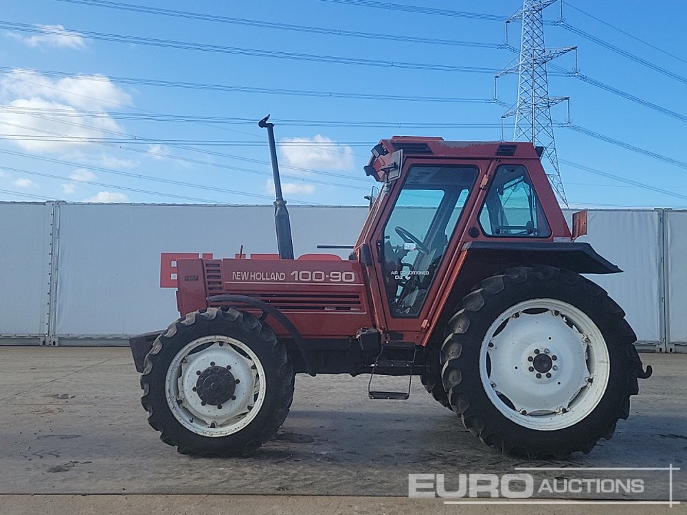New Holland 100-90 - Traktors: foto 2 New Holland 100-90 - Traktors: foto 2