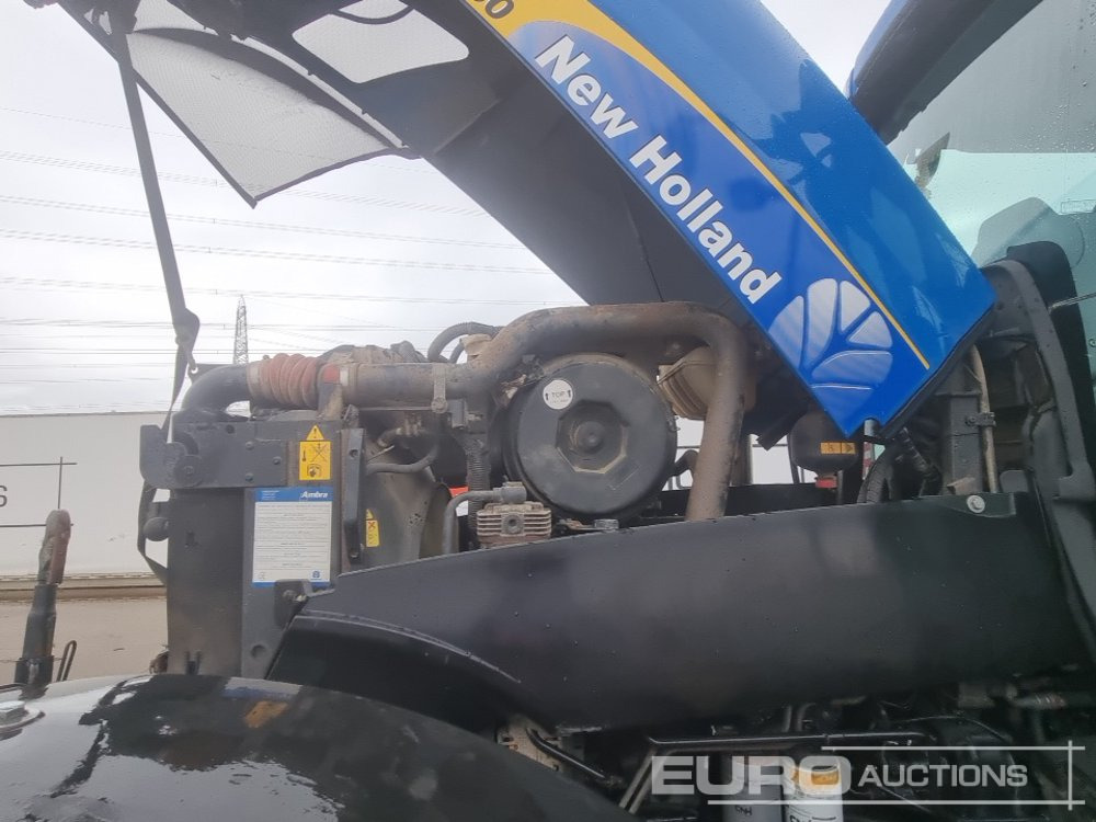 Traktors New Holland T7050: foto 18