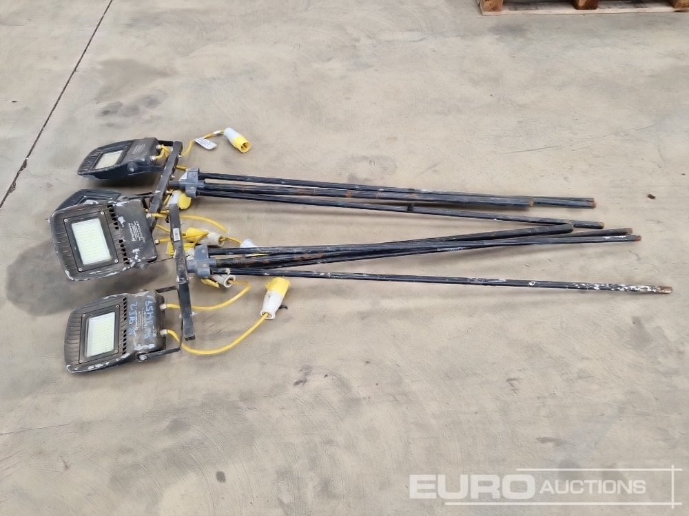Celtniecības maisītājs Nightsearcher 110 Volt LED Tripod Work Light (2 of): foto 6