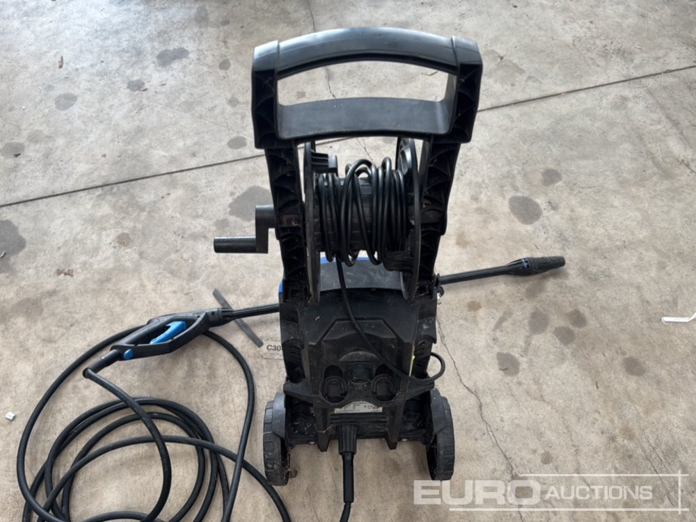 Nilfisk 240V Electric Power - Augstspiediena mazgātājs: foto 4 Nilfisk 240V Electric Power - Augstspiediena mazgātājs: foto 4
