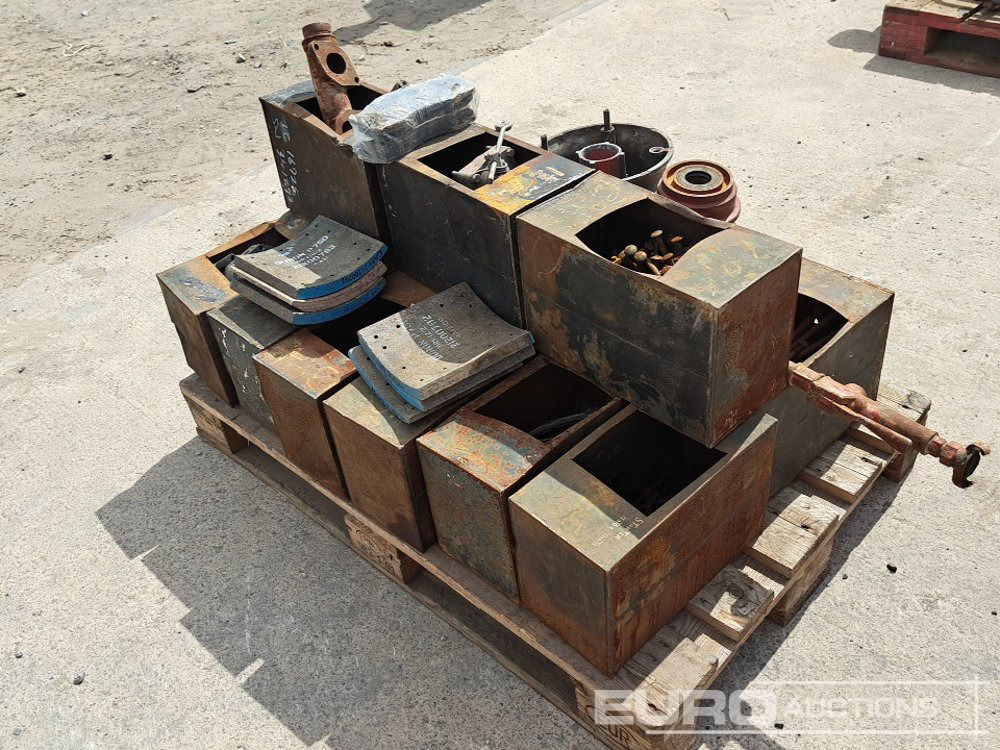 Celtniecības maisītājs Pallet of Coach Bolts & Parts: foto 7